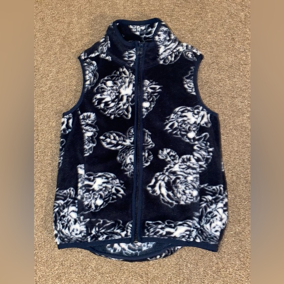 Girls outside vest for Fall/Spring size 7-8 - Picture 1 of 6